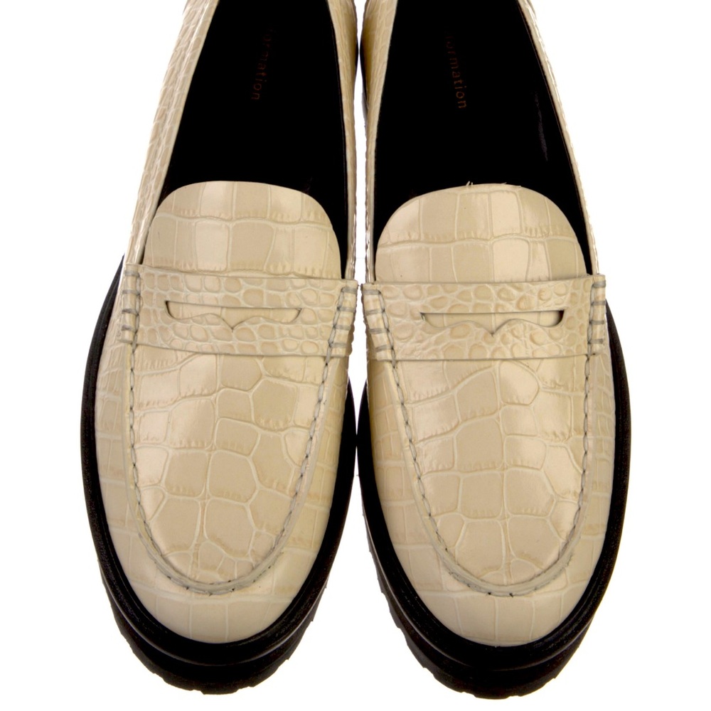 Chunky loafers